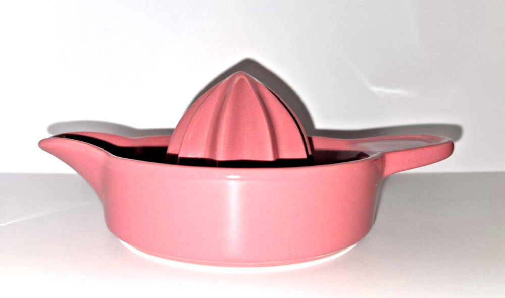 NOON & MOON Pink Ceramic Manual Citrus Juicer Reamer w/ Spout & Handles 5in